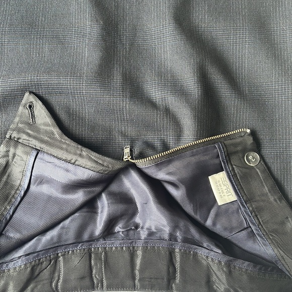 Esprit Tulip-Shaped Skirt With Front Pleats Thin Stripes Navy Blue Grey Size 8 - Picture 9 of 15